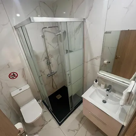 Lazarus Oasis * Larnaca
